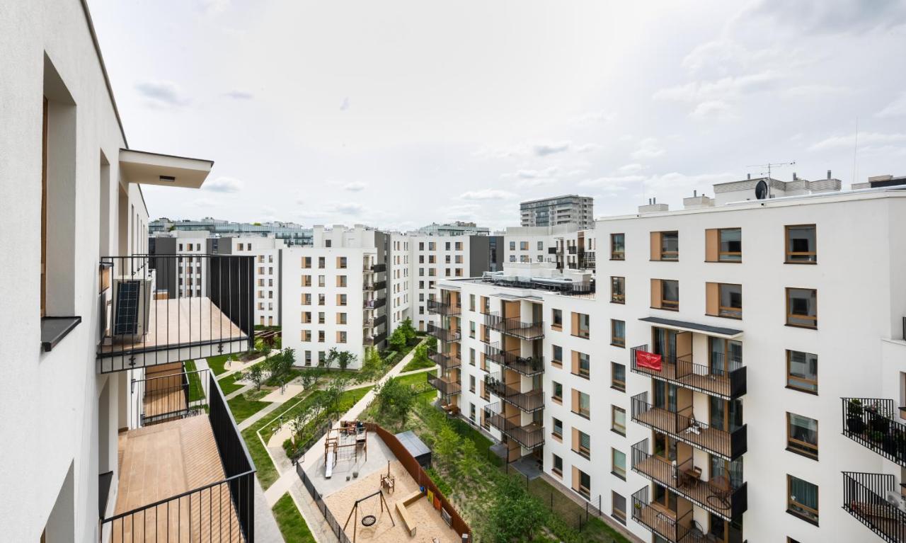 Wola Skwer Sunny Apartment Warsawa Bagian luar foto